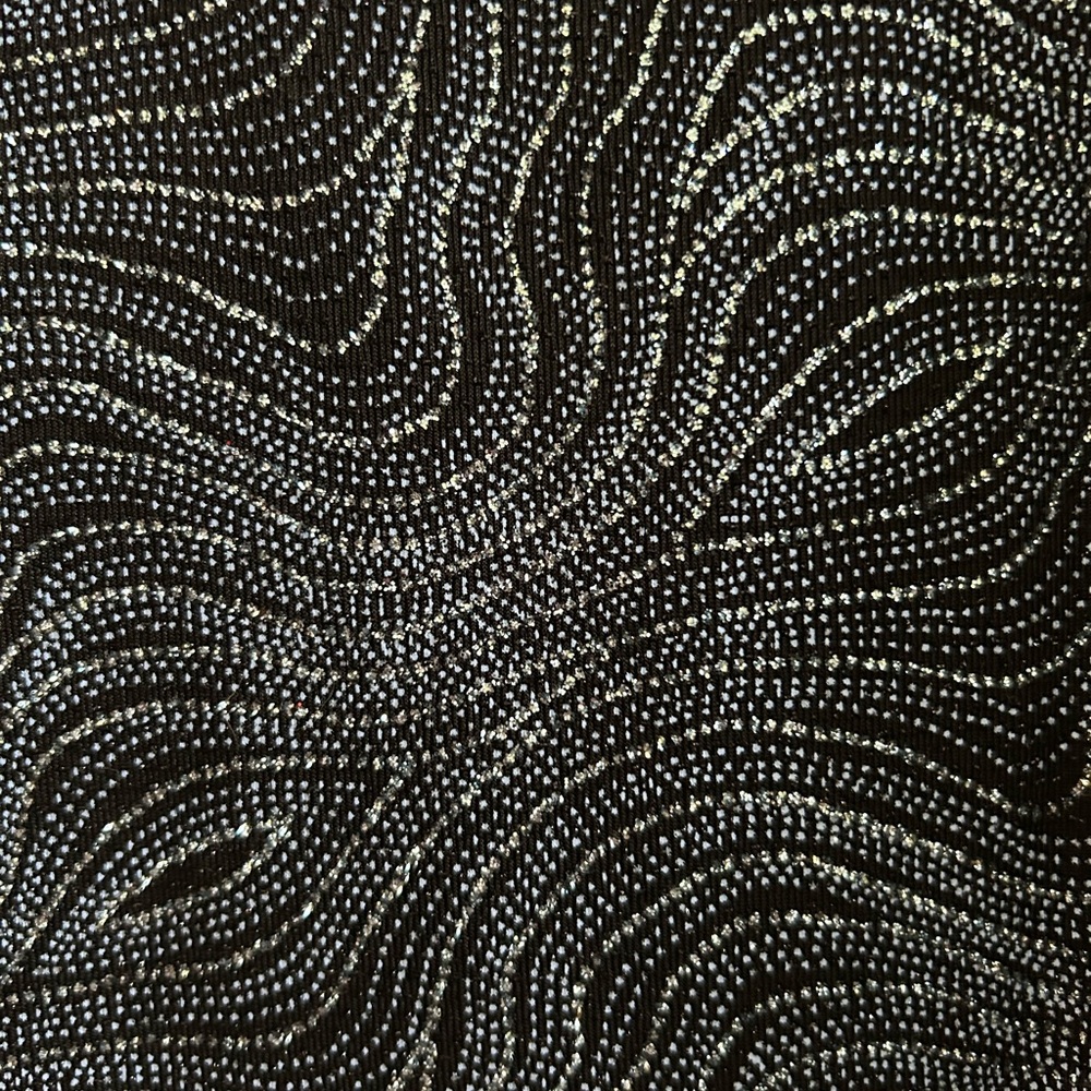 Sparkling two piece top - Picture 7 of 10